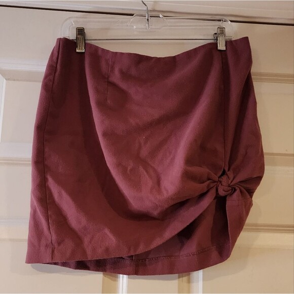 Wild Fable Chic Mauve Mini Skirt with Knot Detail size 16 - Picture 1 of 3